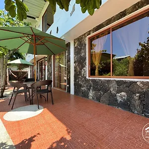 Lava House Puerto Ayora (Galapagos Islands)